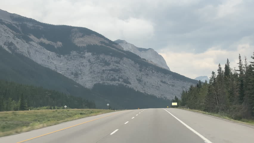 Road tripping around Banff National Park, Canada. Real time, driver POV