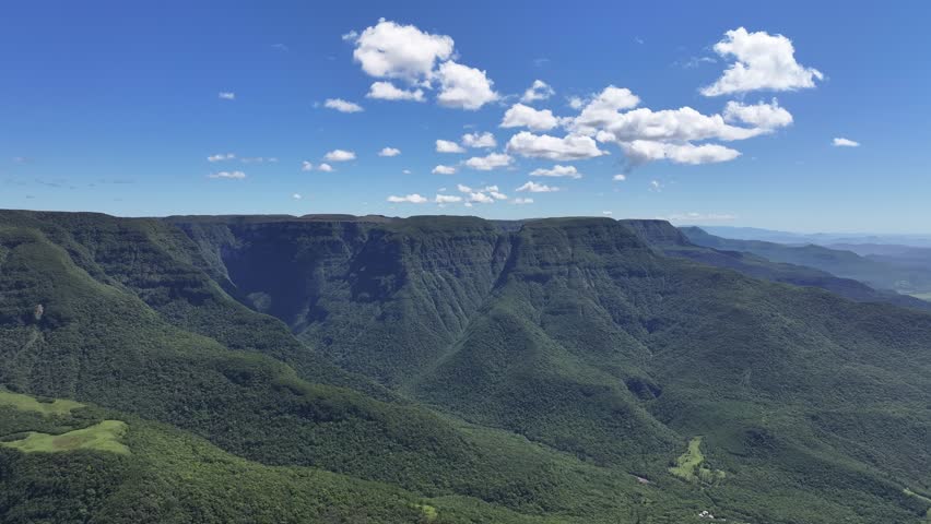 Capital Of Canyons At Praia Grande In Santa Catarina Brazil. Canyons Landscape. Mountains Summit. Forest Trees. Capital Of Canyons At Praia Grande In Santa Catarina Brazil. Scenic Gren Valley.