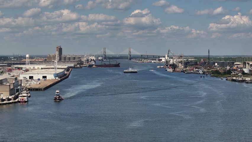 Rverse reveal of a busy port of Mobile Alabama