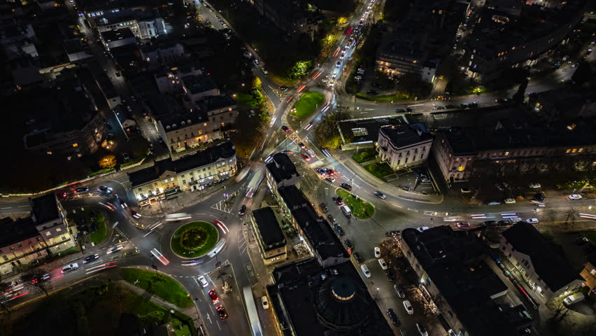 Timelapse hyperlapse of nighttime traffic on Cheltenham roads