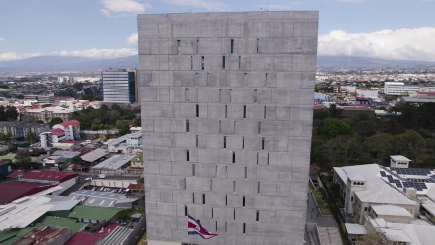 Orbiting shot over the aesthetic facade of Costa Rica´s Legislative Assembly, San Jose