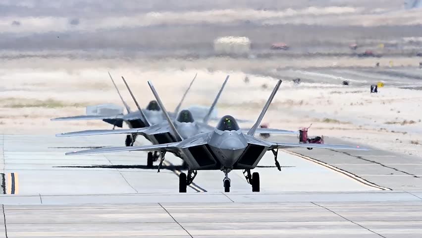 F-22 Raptor taxiing during Red Flag in Nevada
