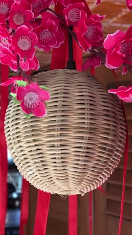 chinese restaurant decorations Entrance embellishment: Two red lanterns add a touch of symmetry to the restaurant