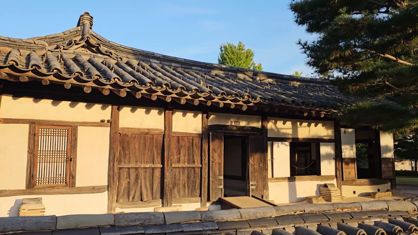 Traditional Korean Hanok House At The National Folk Museum In Gyeonbokgung Palace, Seoul, South Korea. Sideways Shot