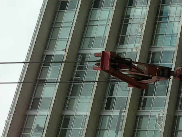 Close up crane