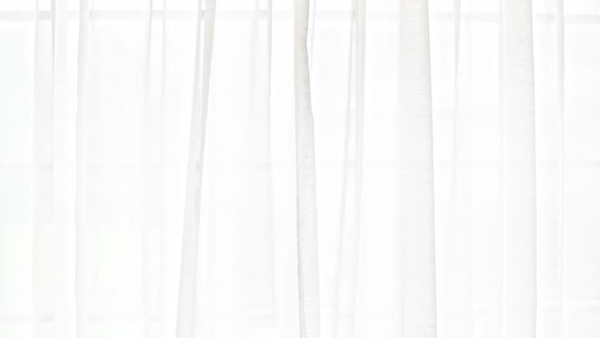 A dynamic green screen video of a white glowing curtain opening, perfect for dramatic reveals or product launches. Seamless animation ideal for overlays, intros, transitions in creative projects [4K]