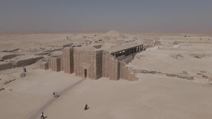 Saqqara Necropolis building. Saqqara Pyramid, Egypt. | freepik