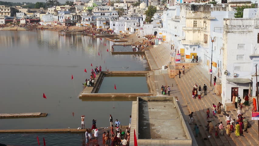 ritual bathing in holy lake - Pushkar India