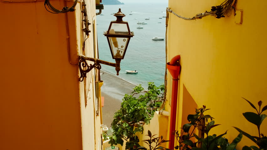 Establishing shot of Positano, Campania, Italy, one the jewels of the Amalfi coast