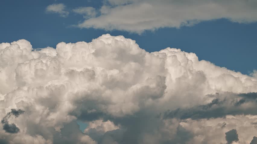 The beauty of the Cumulonimbus Cloud