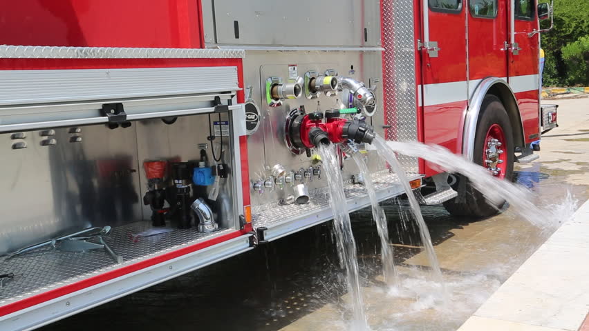 Flushing the fire engine pump with clean water
