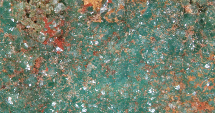 Adamin crystals from Greece under the microscope