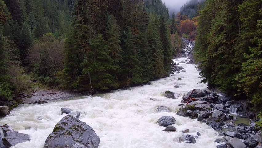 Rushing River White Water Pacific Northwest