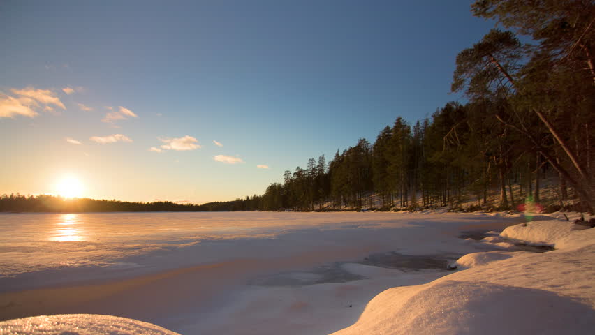 Day to night timelapse of the Northern Lights painting unique stripe in the sky
