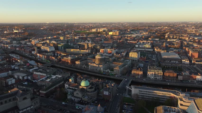 4k Cinematic Drone Footage flying over Four Courts - Co.Dublin - Ireland 01
