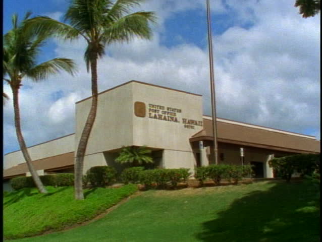 Lahina Post Office, wide shot zoom in to close up, on Maui in Hawaii