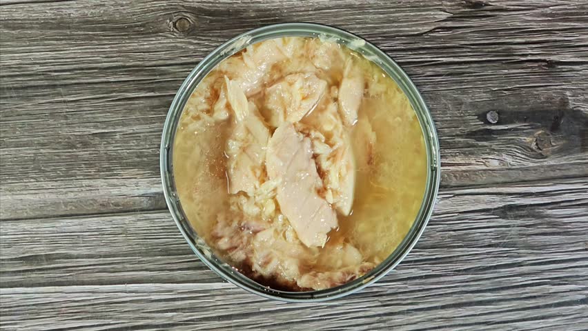 Tuna chunks in oil, Tuna is a saltwater fish that belongs to the tribe Thunnini, a subgrouping of the Scombridae mackerel family, Tuna is rich in proteins and vitamins that boost the immune system