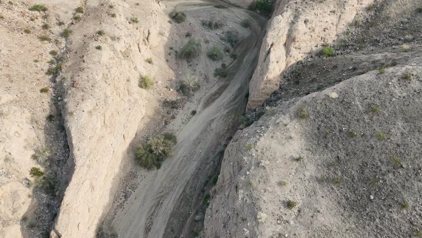 Inspiring drone video of the slot canyons in Box Canyon California