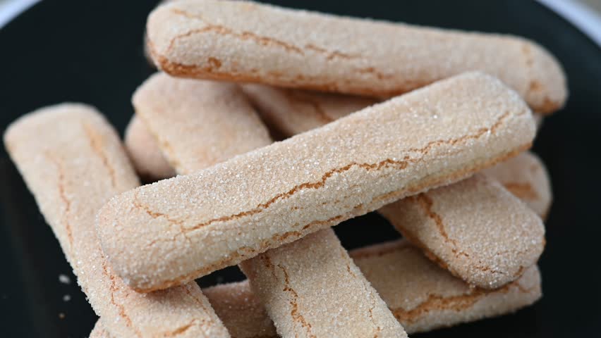 Italian biscuits ladyfingers savoiardi video