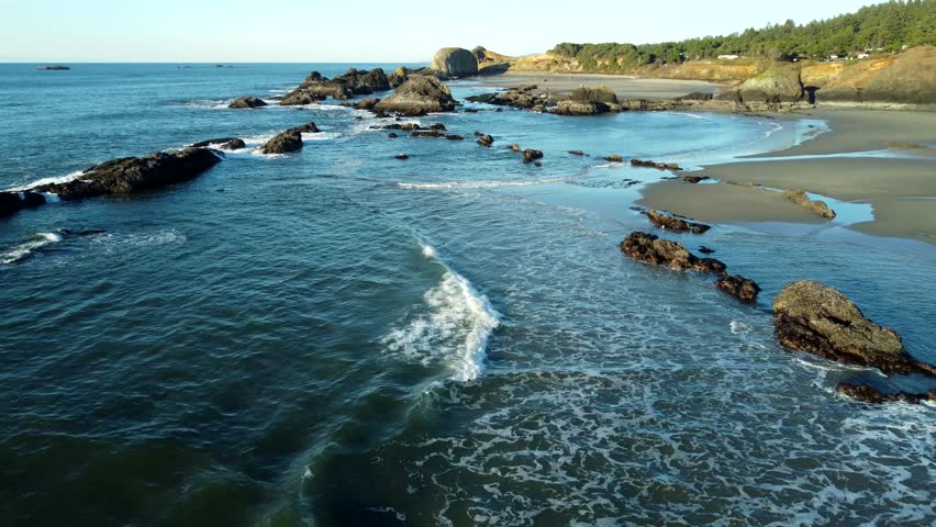 USA, OR, Yachats, Elephant Rock, 2024-11-29 - Drone view of Elephant Rock