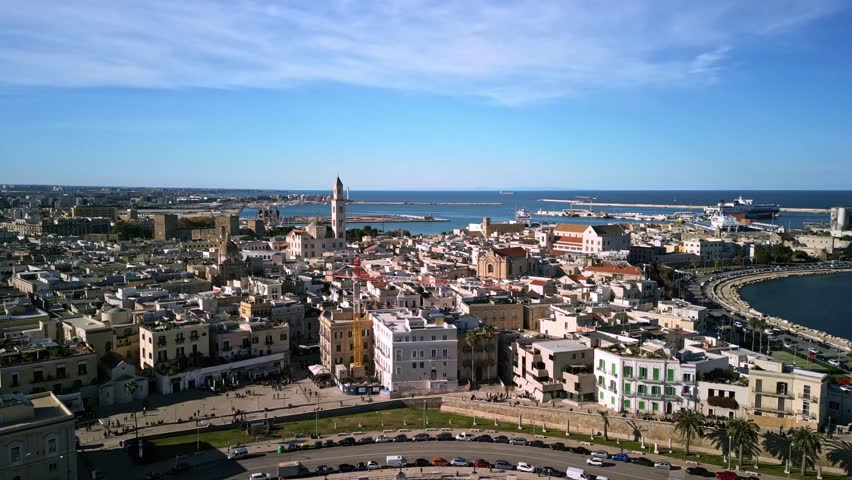 A flight over Bari offers a majestic view of the Basilica of St. Nicholas, the main Christian shrine that attracts pilgrims from all over the world. the beauty of ancient churches and narrow streets.