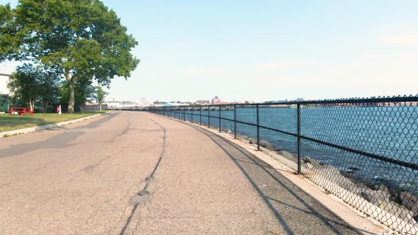 Footpath movement at the water
