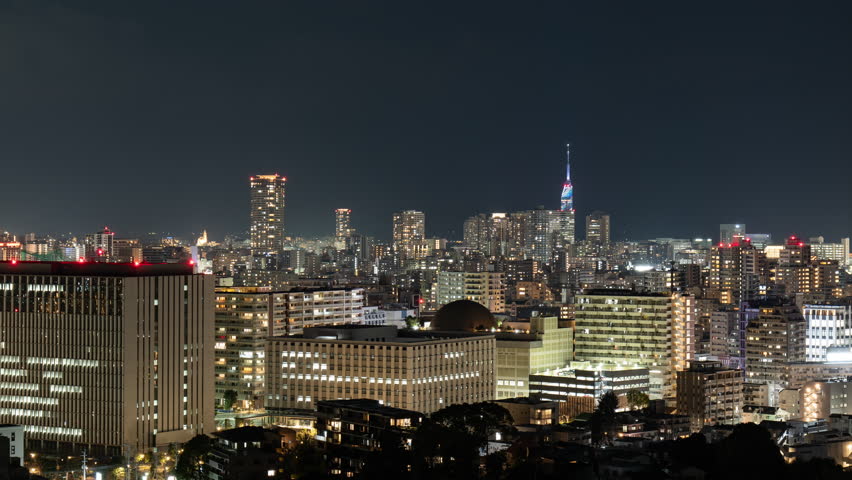 The Skyline of Fukuoka City in an Evening (Timelapse | PANNING)