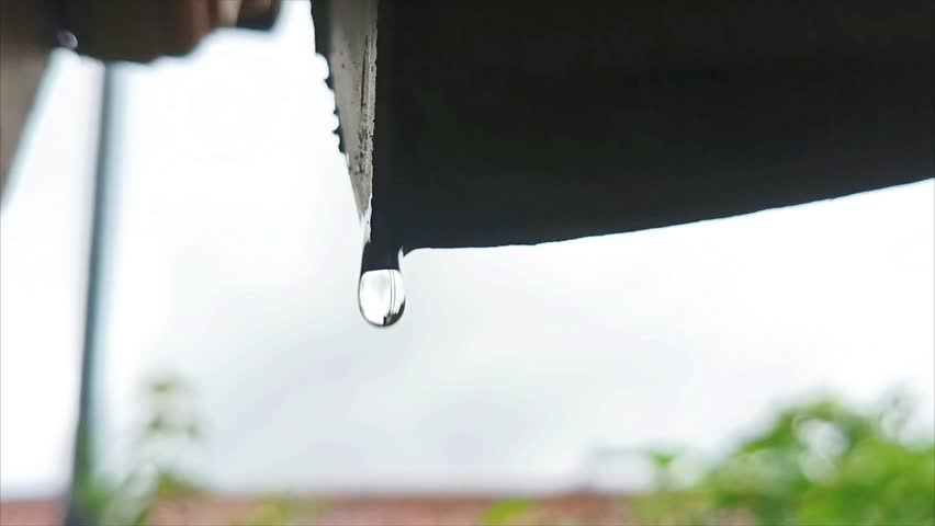 Raindrops from the top of the PVC pipe