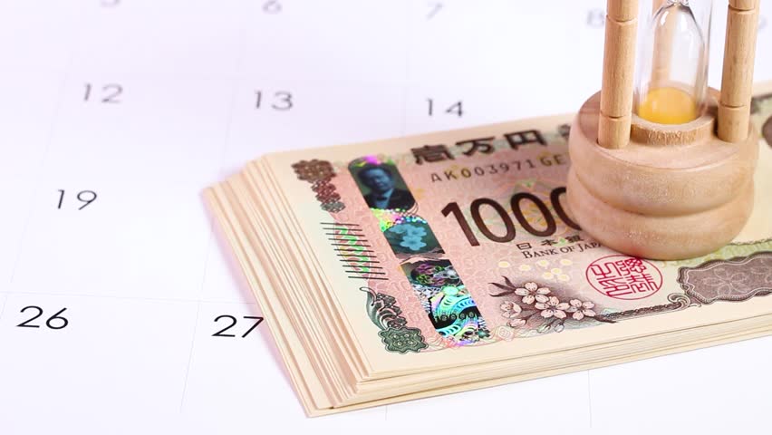 New 10,000 yen bill, calendar and hourglass are rotating