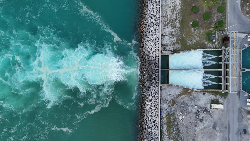 wastewater treatment from electric power plants. Circular heat water systems to cool dawn the power plant in ventilation systems