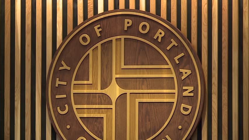 CITY OF PORTLAND OREGON PLAQUE SEAL IN COURT ROOM