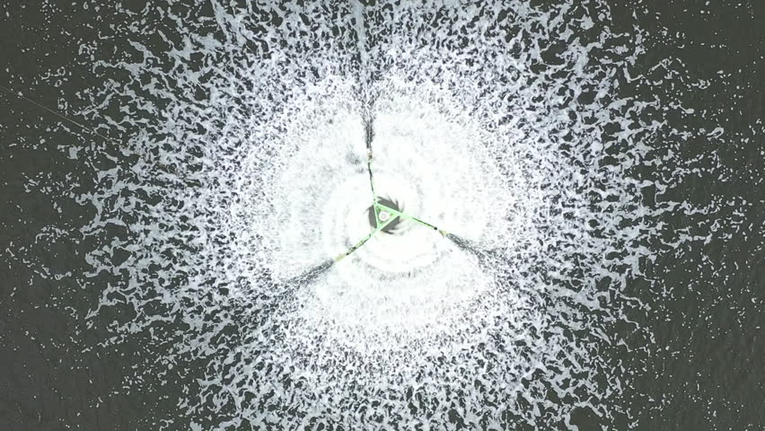 Water turbines are working to increase oxygen in water and treat wastewater.