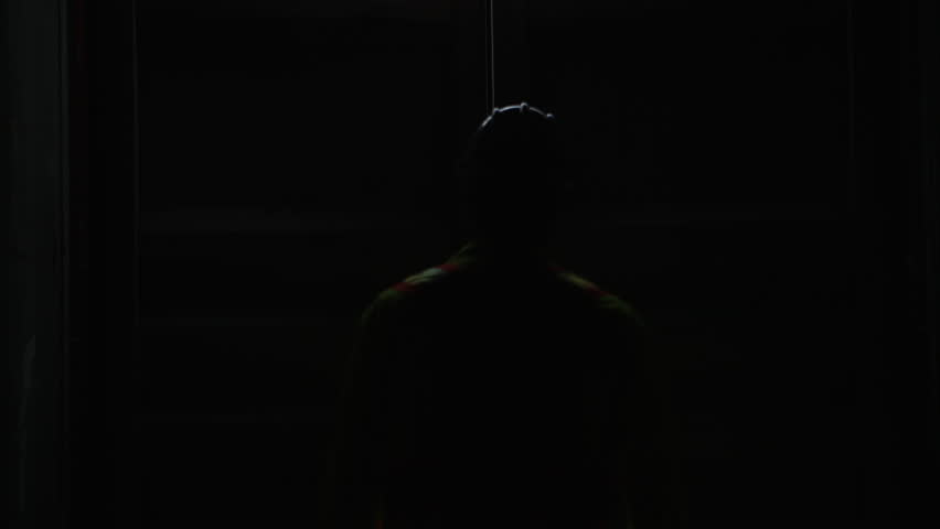 Engineers and technicians inspect the inside of containers and order repairs at the container manufacturing and storage site
