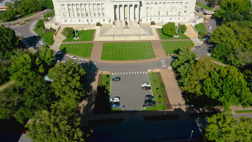 Slow camera uptilt in front of Missouri State Capitol, in Jefferson City. Jefferson City, informally Jeff City, is the capital of the U.S. state of Missouri.