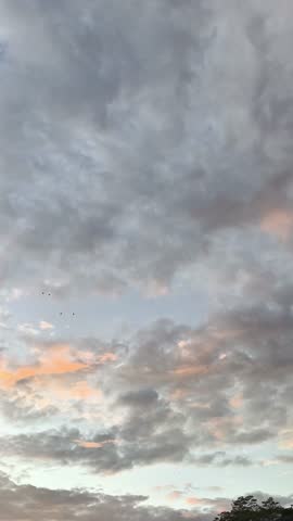 such a beautiful morning sky with amazing colors