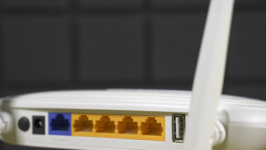 Smooth Rotation Of Wi-Fi Router
