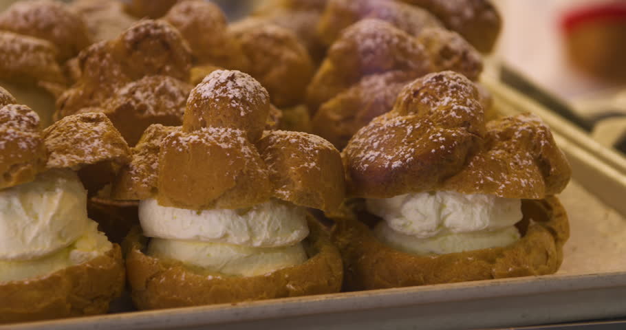 rows of premade cream puffs