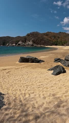The black stones at La Boquilla beach
