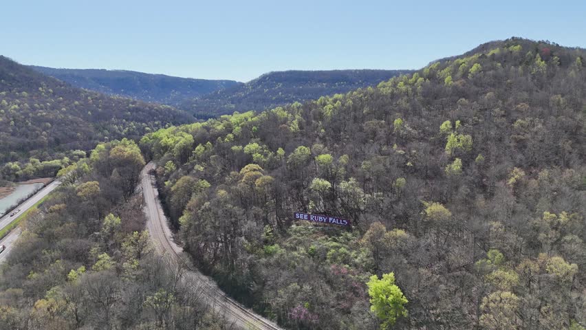 Nickajack Lake, Jasper, Chattanooga, Tennessee, River Gorge, 4K drone footage