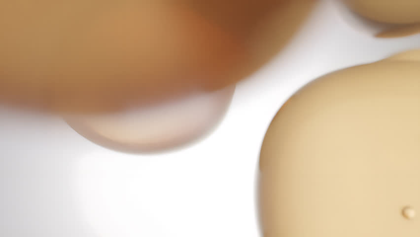 3D molecular sphere with glowing fluid capsules, symbolizing hydration, purity, and skincare innovation. Ideal for beauty, cosmetic science, and wellness branding.


