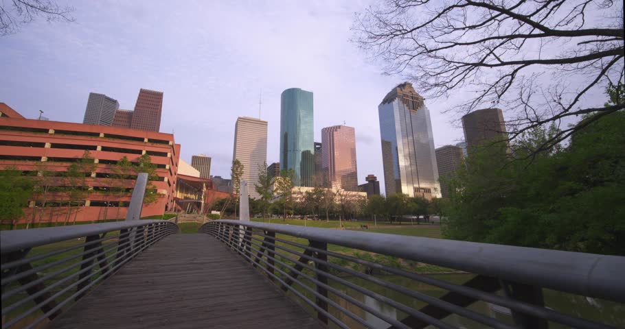 Dramatic Slow Motion of Bridge Over Buffalo Bayou, Houston