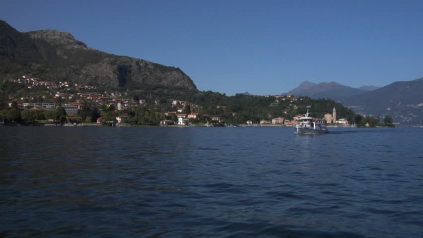 A ship travel on Como Lake