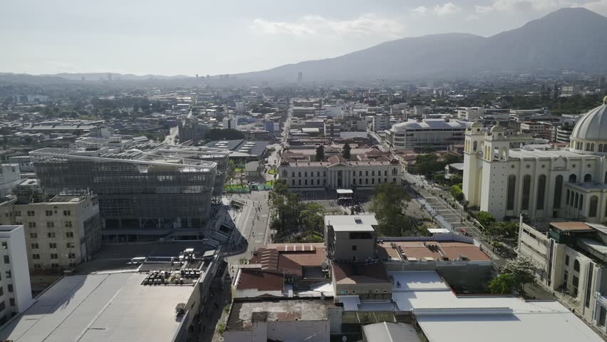 Drone flies toward Captain Gerardo Barrios Plaza in the late afternoon in San Salvador, El Salvador