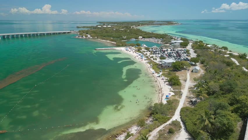 Bahia Honda State Park - Calusa Beach, Florida Keys - tropical coast with paradise beaches - USA