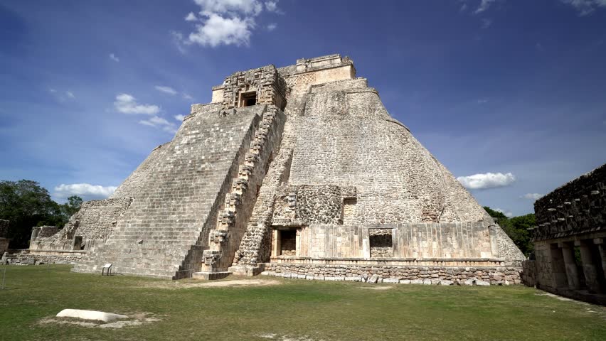 Panoramic view around ancient historical symbol pyramid of Mayas culture in summer suuny day