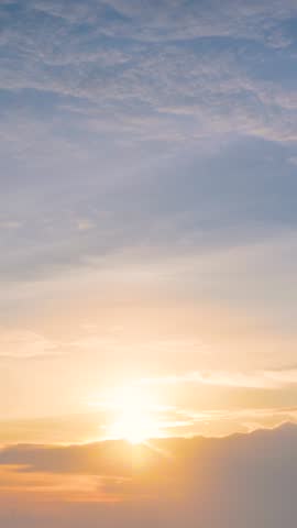 Sunset Timelapse The golden hues of the setting sun paint the sky with a warm embrace, Vertical timelapse copy space