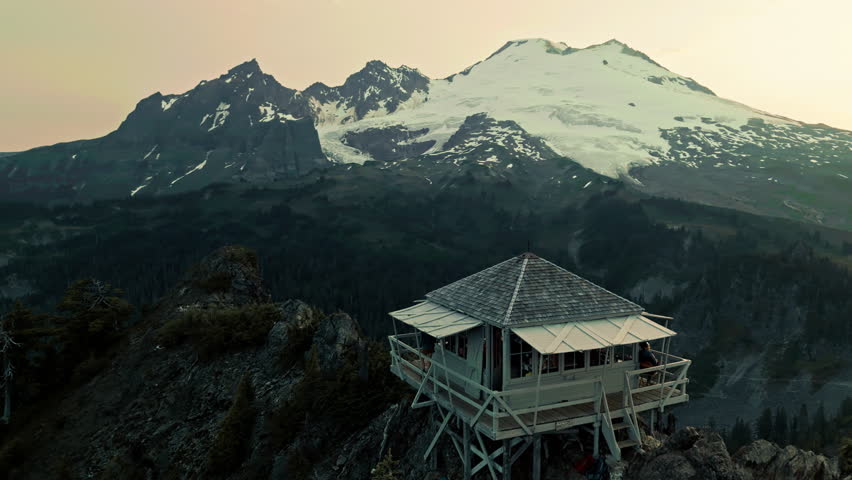 Park Butte Fire Watch Tower in Washington State 