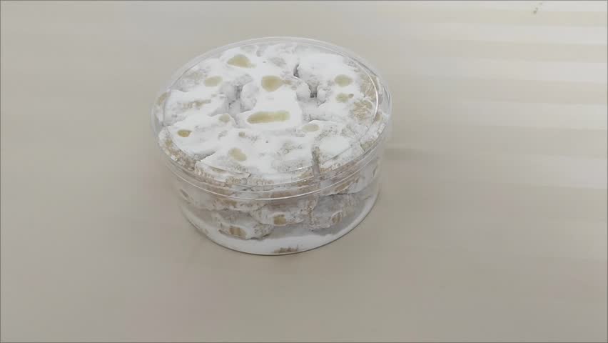 Delicious Cookies, Close-up of freshly snkw white cookies with sugar flavour. Perfect for food promos, baking content, dessert ads, or holiday-themed projects