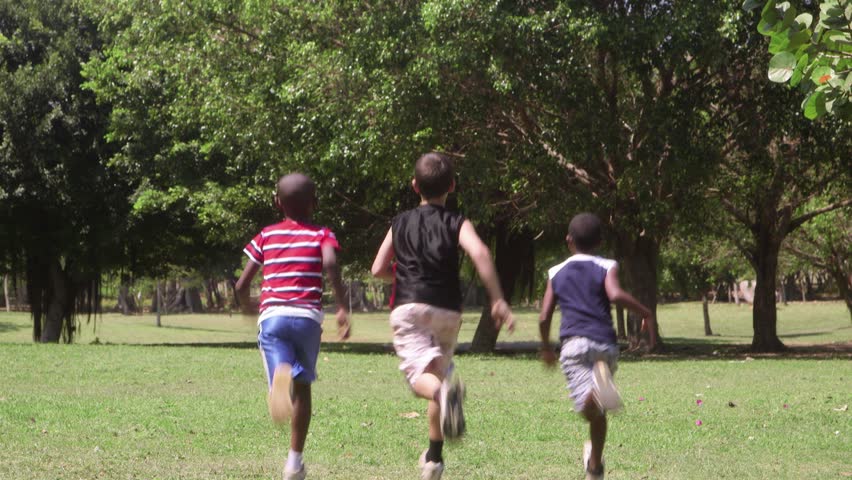 boys running