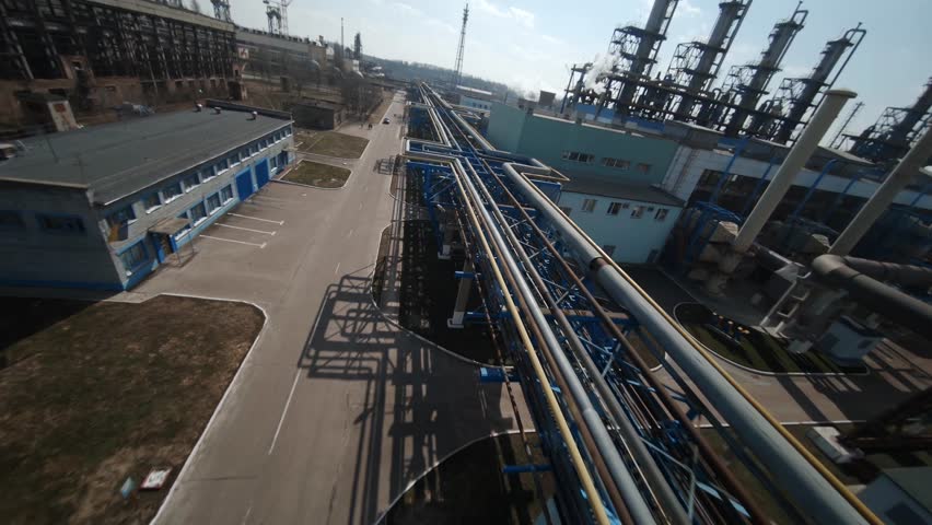 Exploring a chemical plant producing nitrogen mineral fertilizers through FPV drone footage